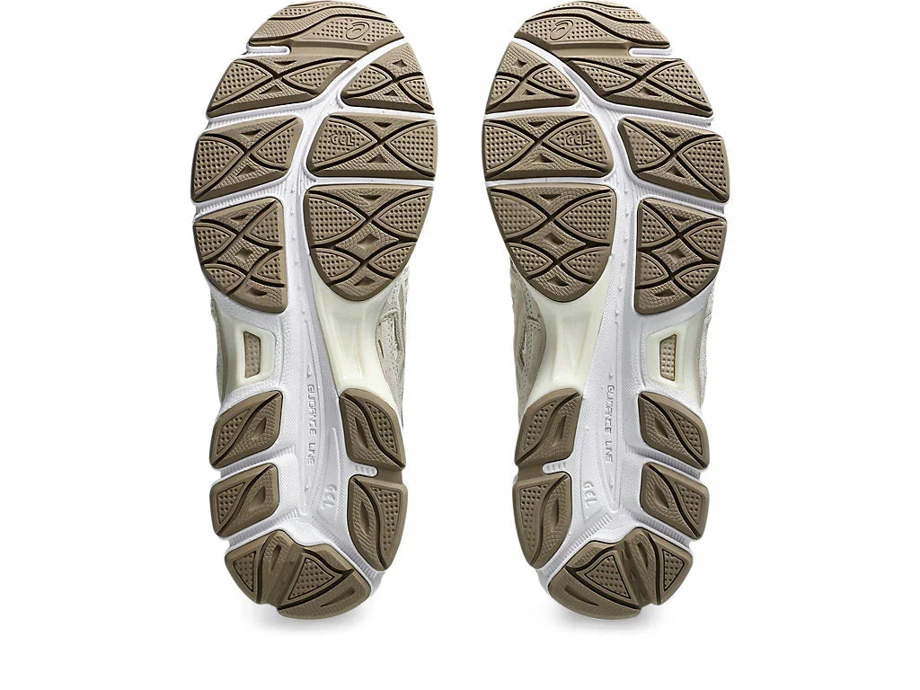 GEL NYC White Feather Grey