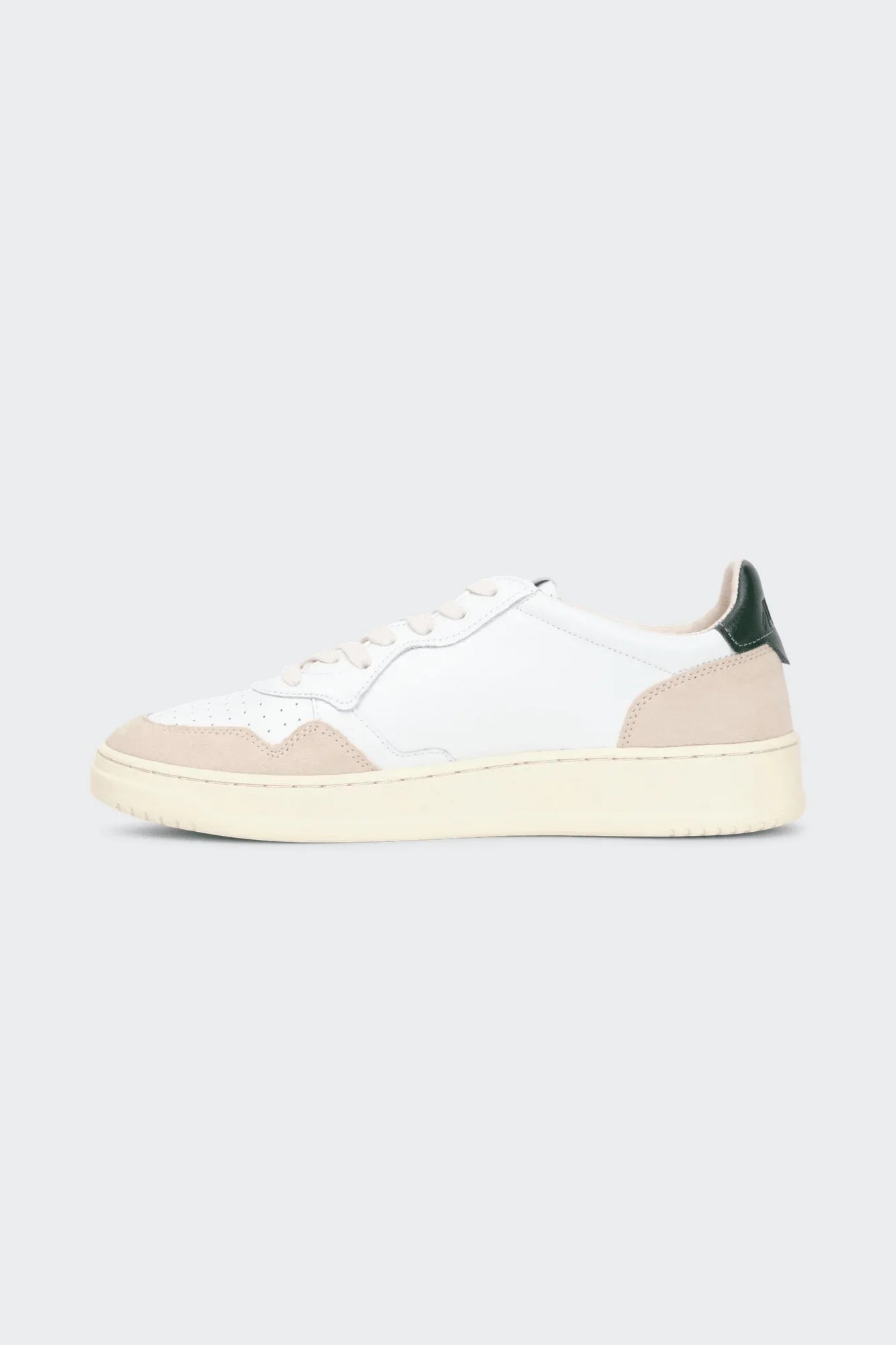 MEDALIST LOW Leather Suede WHITE MOUNTAIN - Uptown 42