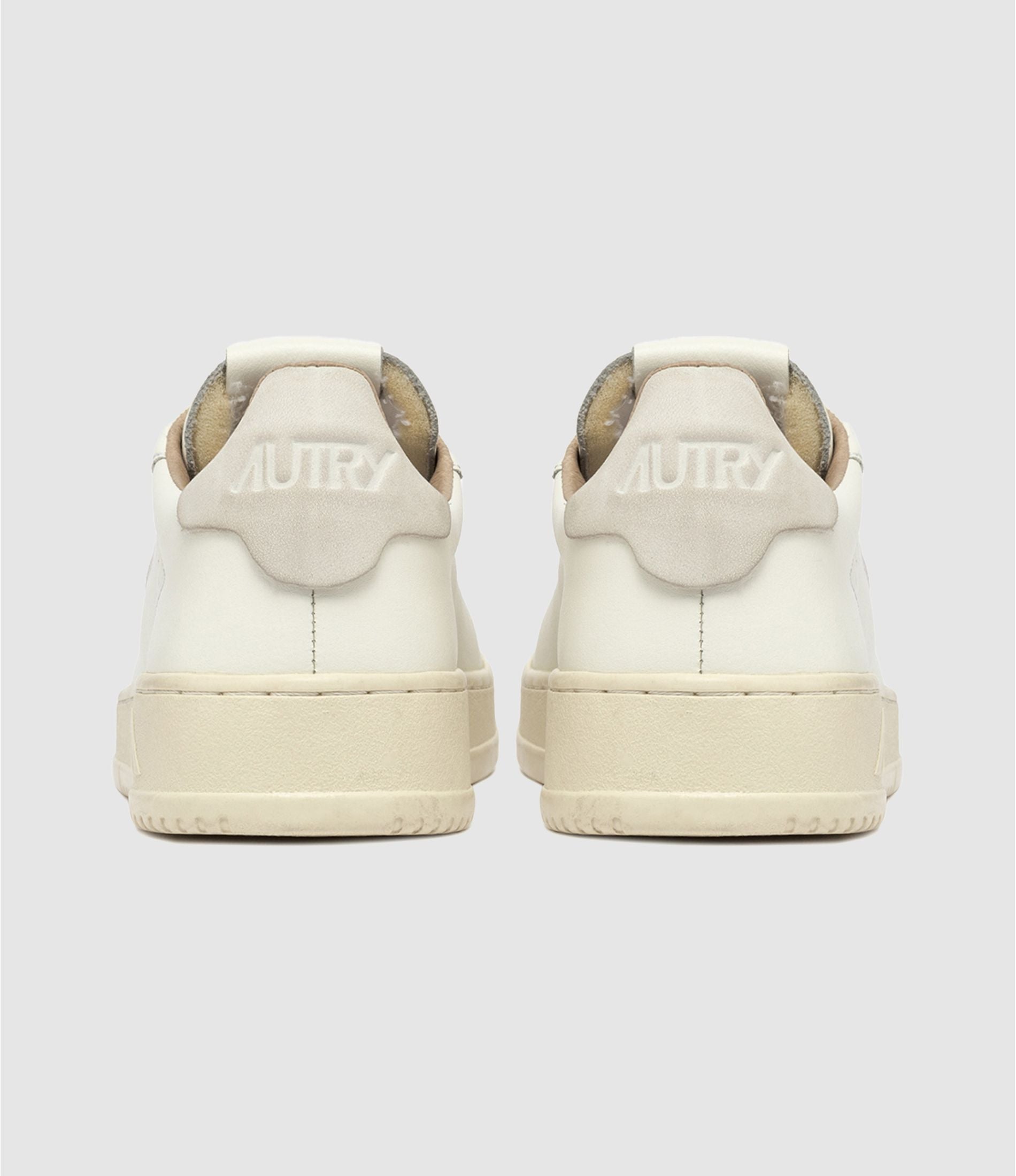 AUTRY BASKETS DALLAS LOW EN CUIR BLANC BACK