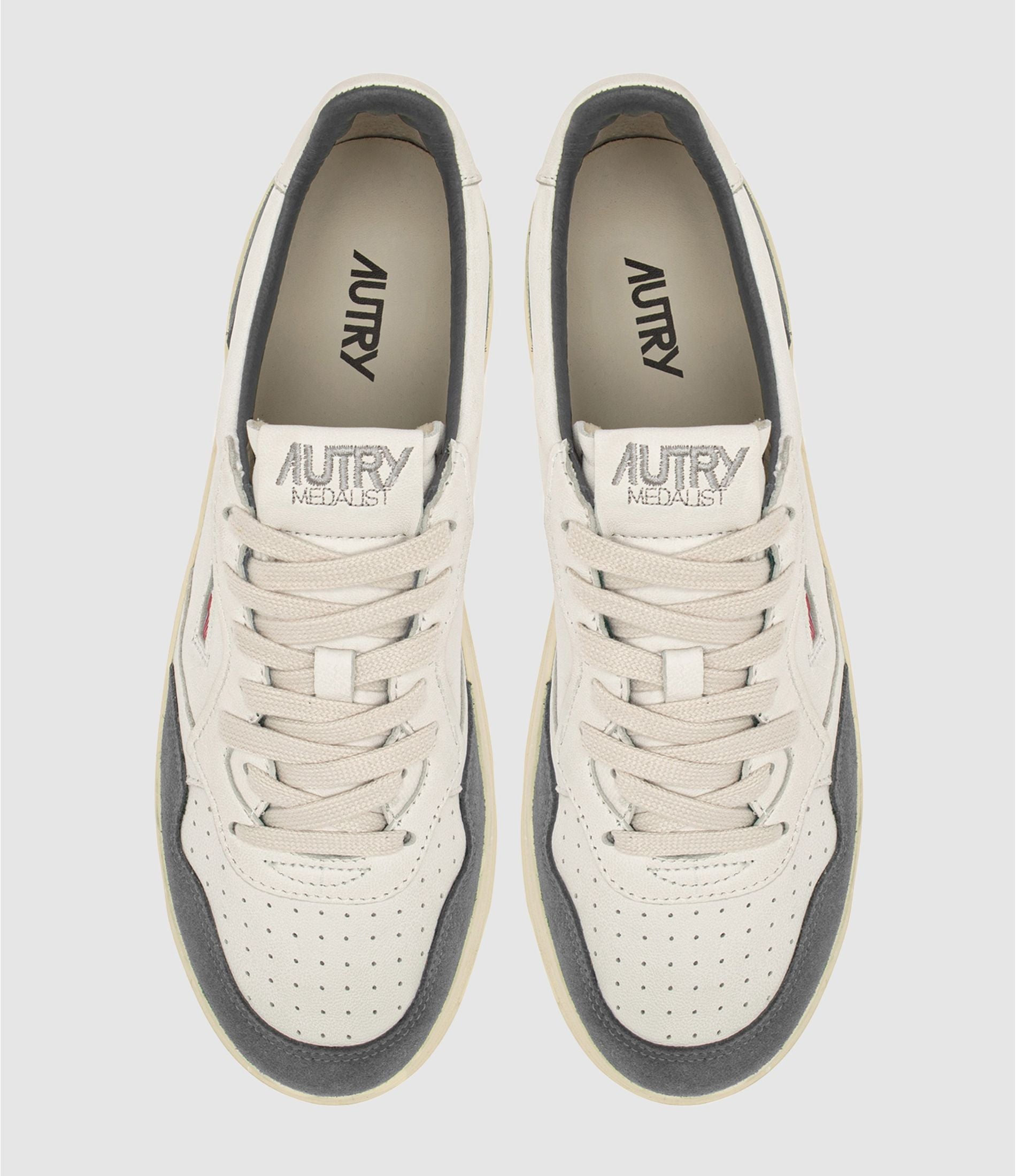 AUTRY BASKETS MEDALIST LOW EN CUIR BLANC ET DAIM MOREL TOP