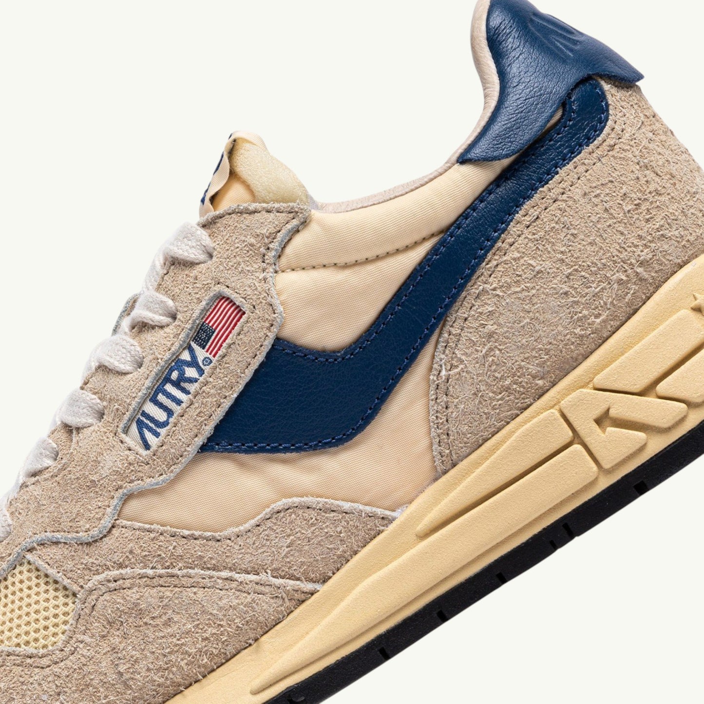 BASKETS REELWIND LOW EN NYLON DAIM ET CUIR ECRU ET ENSIGN BLUE