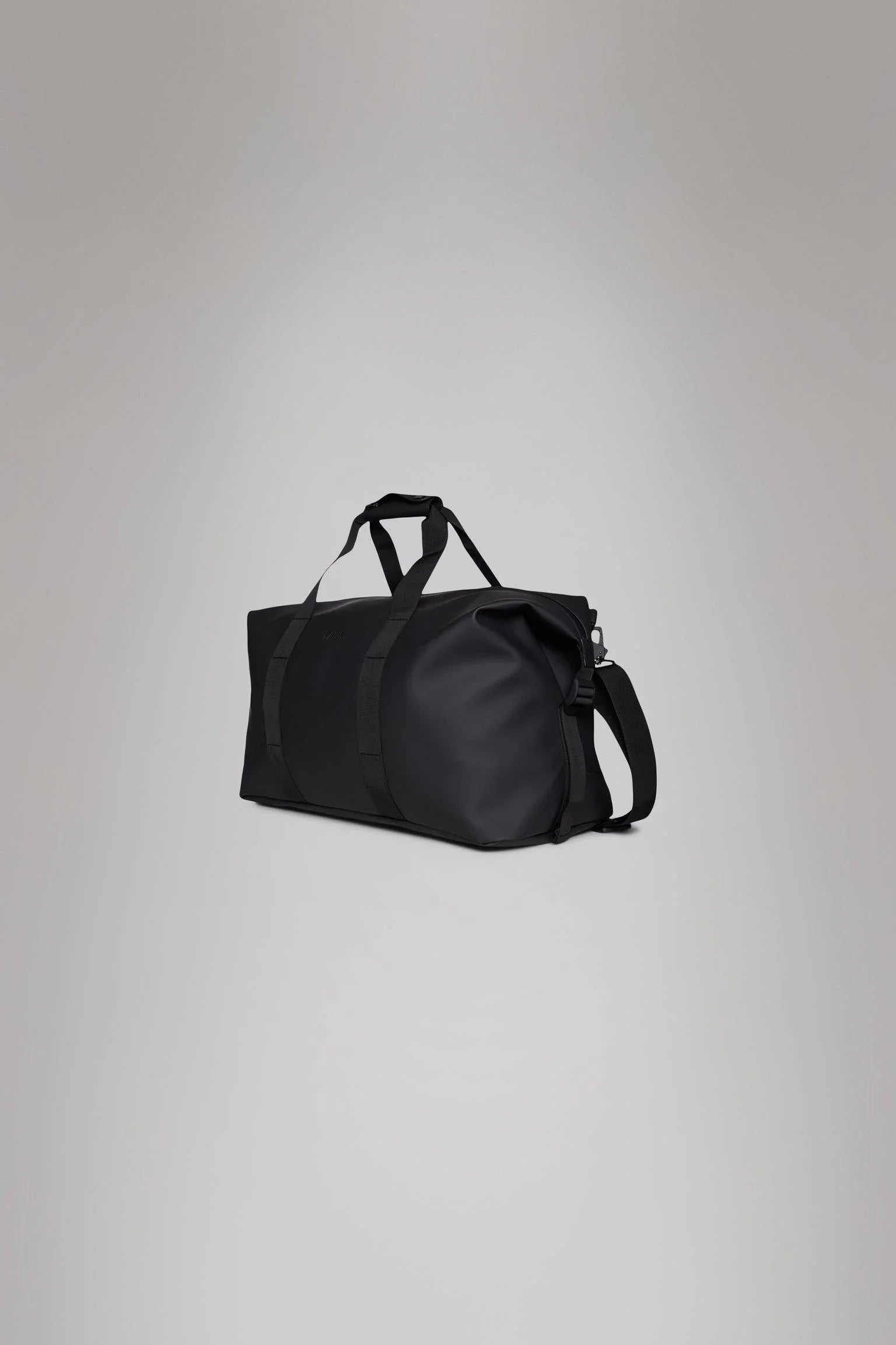 HILO WEEKEND BAG Black - Uptown 42