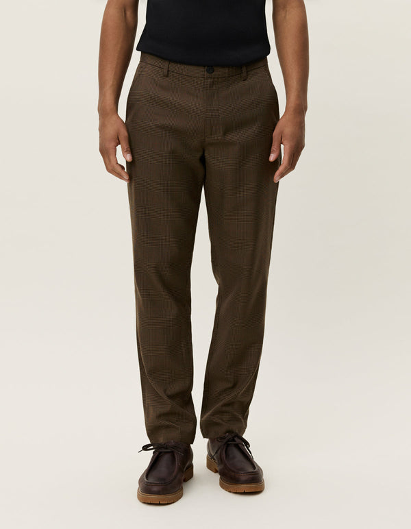 Les Deux Como Reg Houndstooth Suit Pants Teak Brown — Les Deux