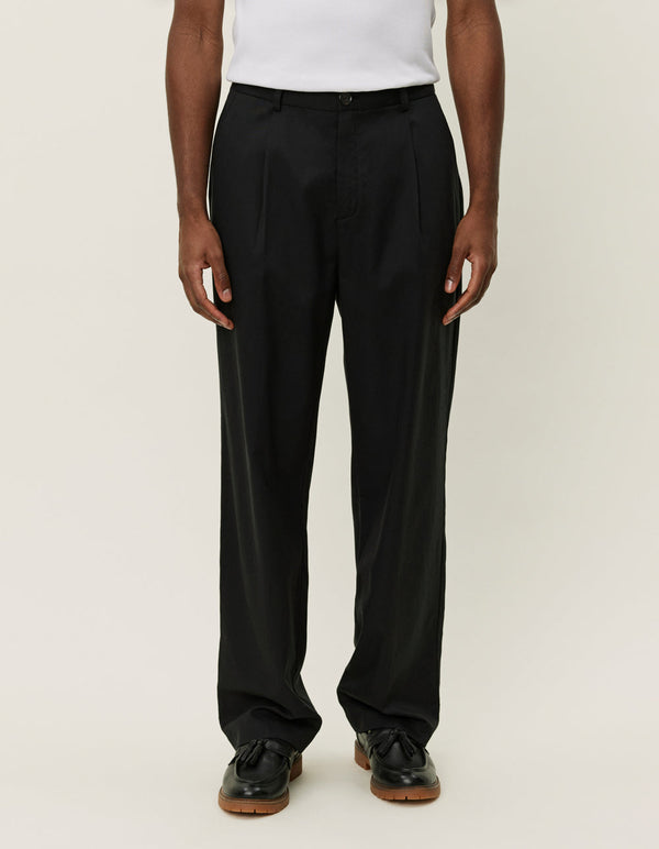 Les Deux Randall Pleated Twill Suit Pants Black — Les Deux