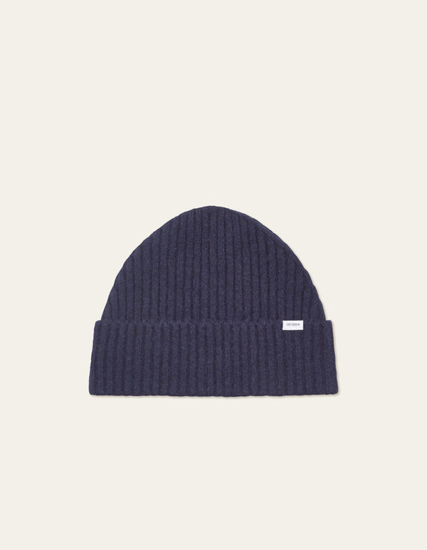 Les Deux Ty Beanie Dark Navy — Les Deux