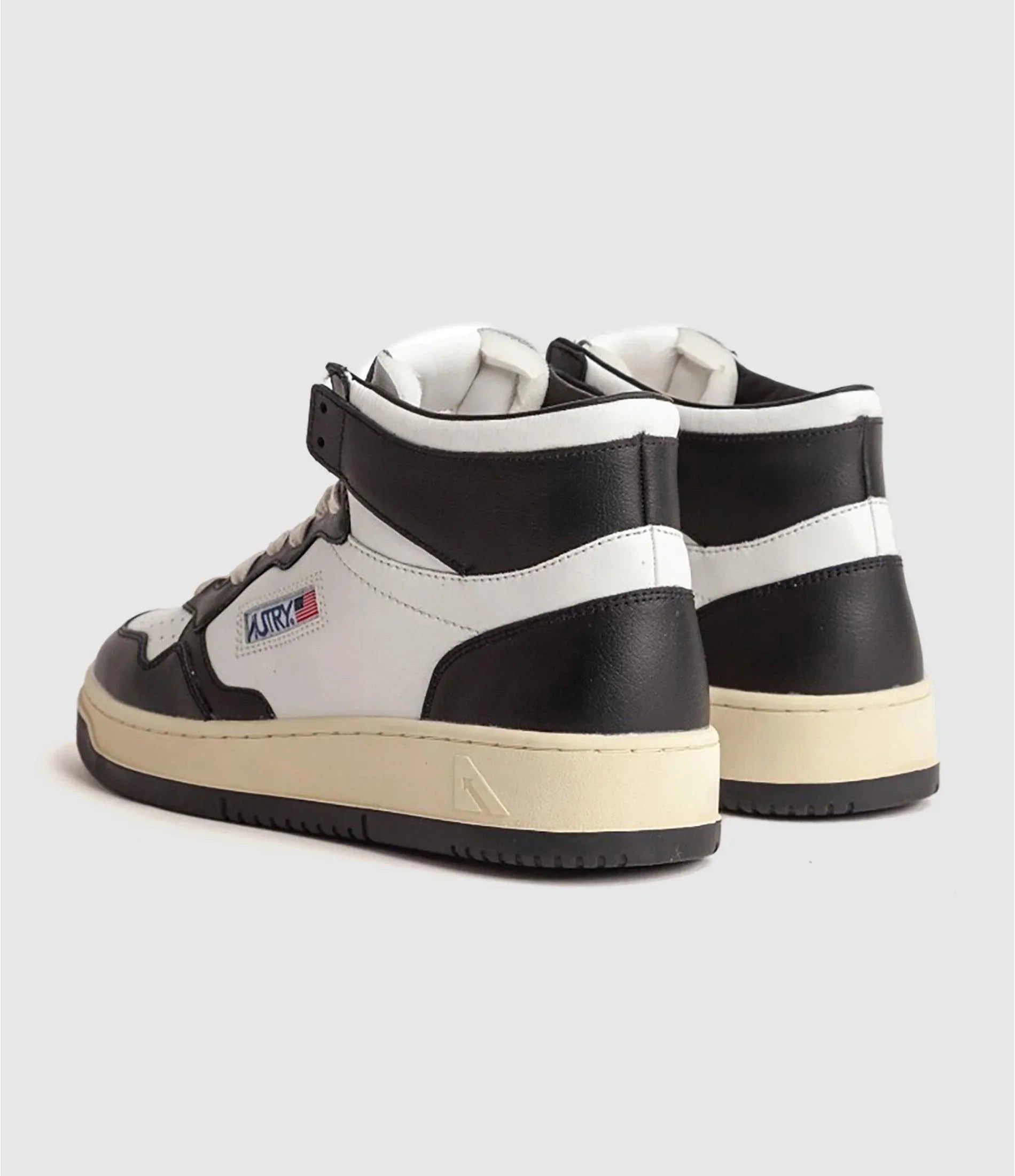 MEDALIST MID Cuir Blanc et Noir - Uptown 42