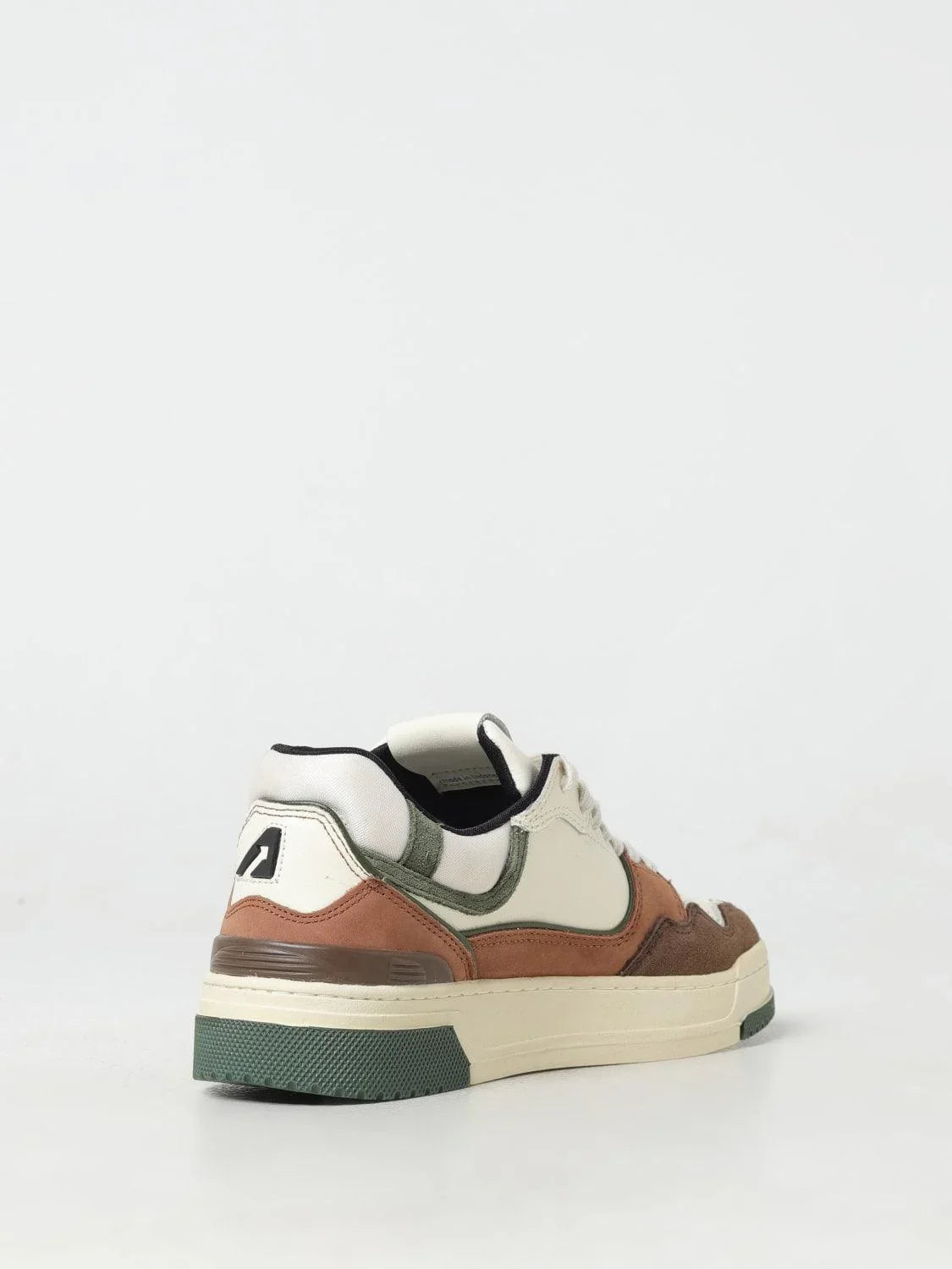 Sneakers Autry CLC LOW Marron et Noir – Vue de dos.