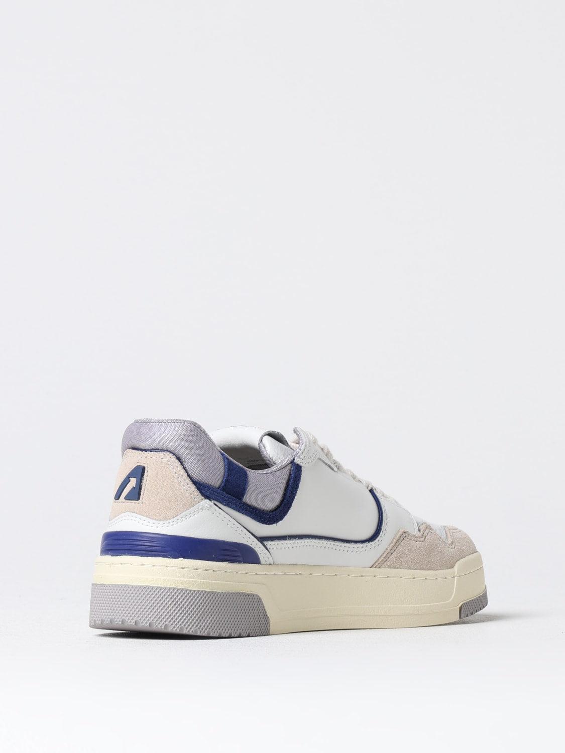 Sneakers Autry CLC LOW Bleu – vue de dos.