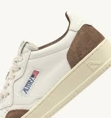 Autry MEDALIST LOW Cuir Blanc et Daim Cigar