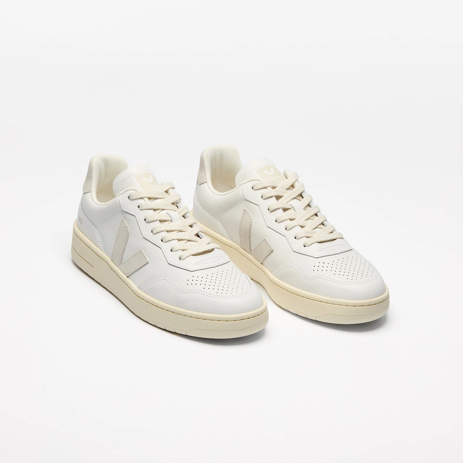 Veja V-90 Leather White Natural