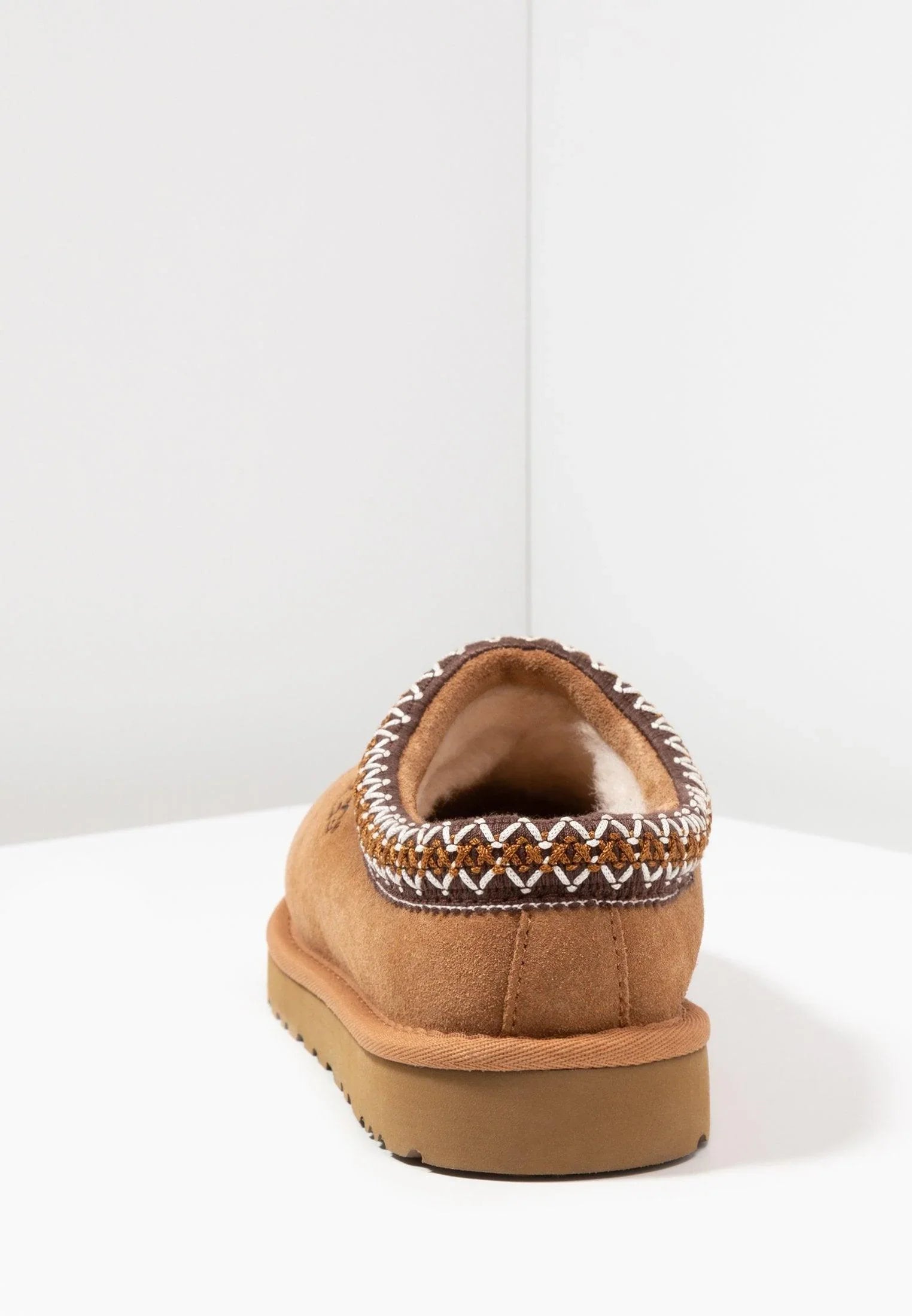 TASMAN CHESTNUT - Uptown 42