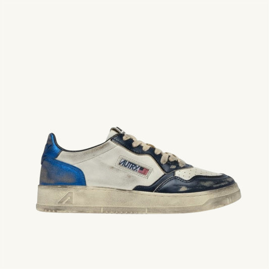 AUTRY BASKETS MEDALIST LOW SUPER VINTAGE EN CUIR BLANC ET BLEU