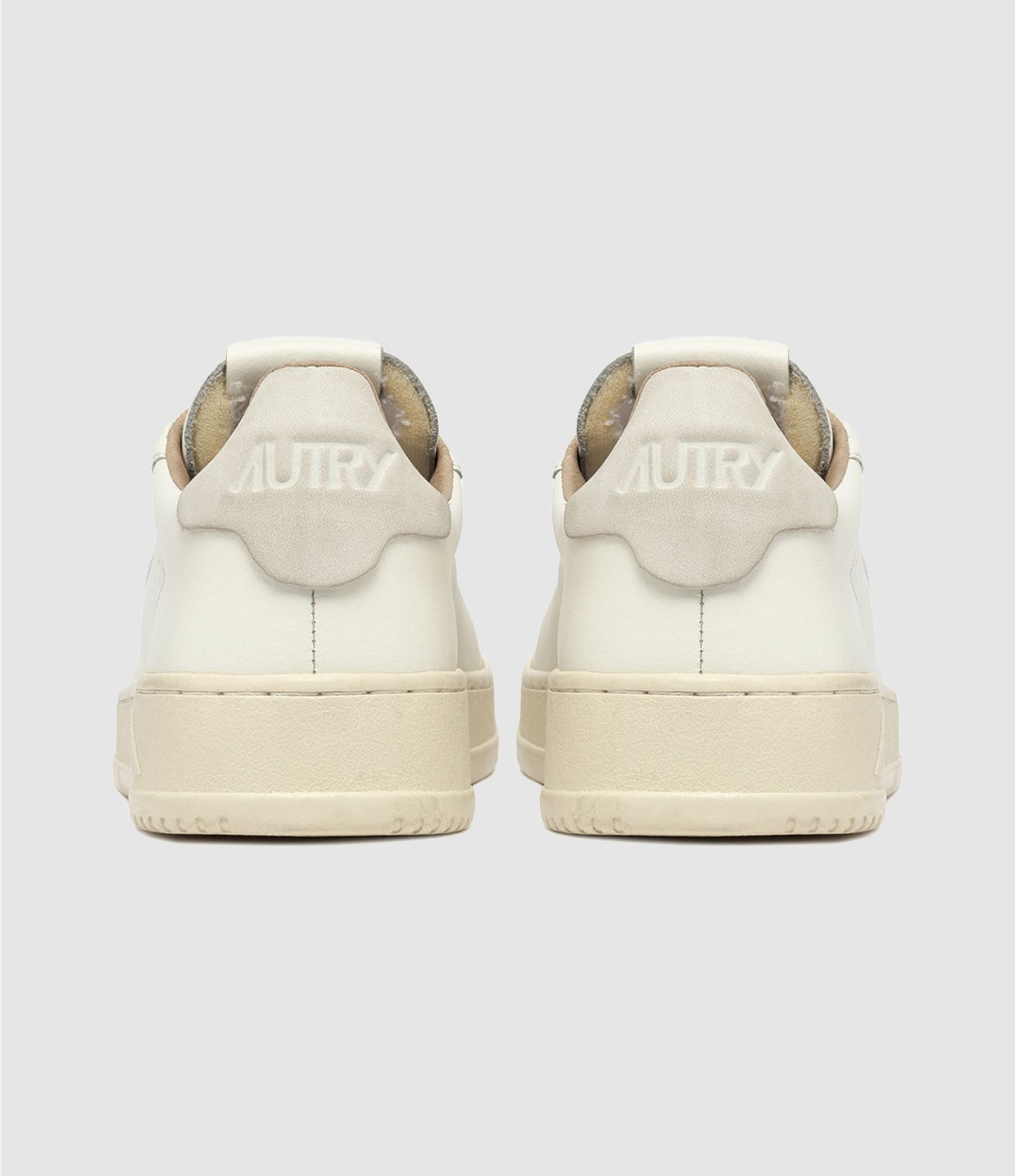 AUTRY BASKETS DALLAS LOW EN CUIR BLANC BACK