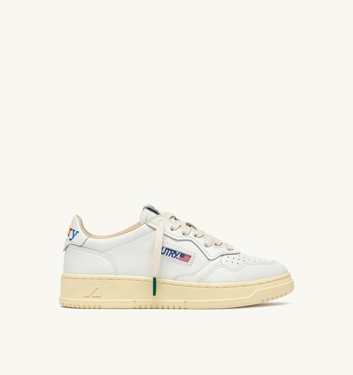 AUTRY BASKETS MEDALIST LOW EN CUIR BLANC