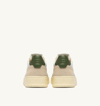 AUTRY BASKETS MEDALIST LOW EN DAIM ET CUIR BLANC ET BRONZE GREEN