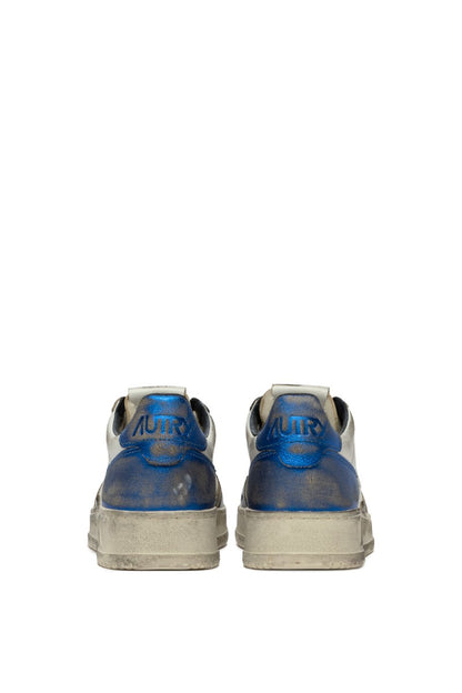 AUTRY BASKETS MEDALIST LOW SUPER VINTAGE EN CUIR BLANC ET BLEU BACK