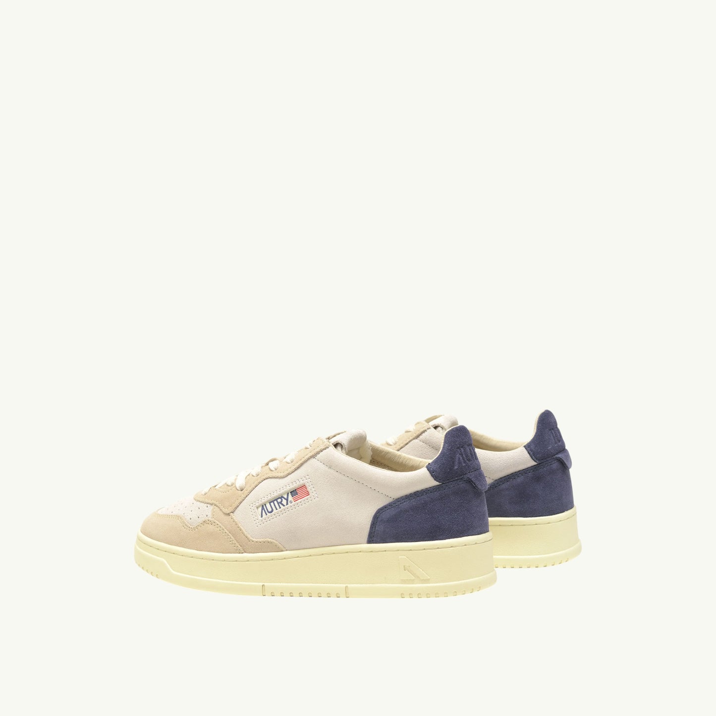 AUTRY BASKETS MEDALIST LOW TRICOLOR EN DAIM SAND ET BLUE