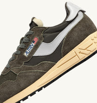 AUTRY BASKETS REELWIND LOW EN NYLON ET DAIM OLIVE NIGHT ET HARBOR MIST