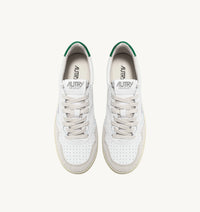 AUTRY MEDALIST LOW EN CUIR BLANC ET AMAZON ET DAIM BEIGE
