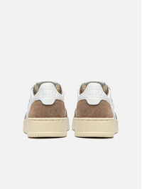 AUTRY MEDALIST LOW EN CUIR BLANC ET ANTILOPE