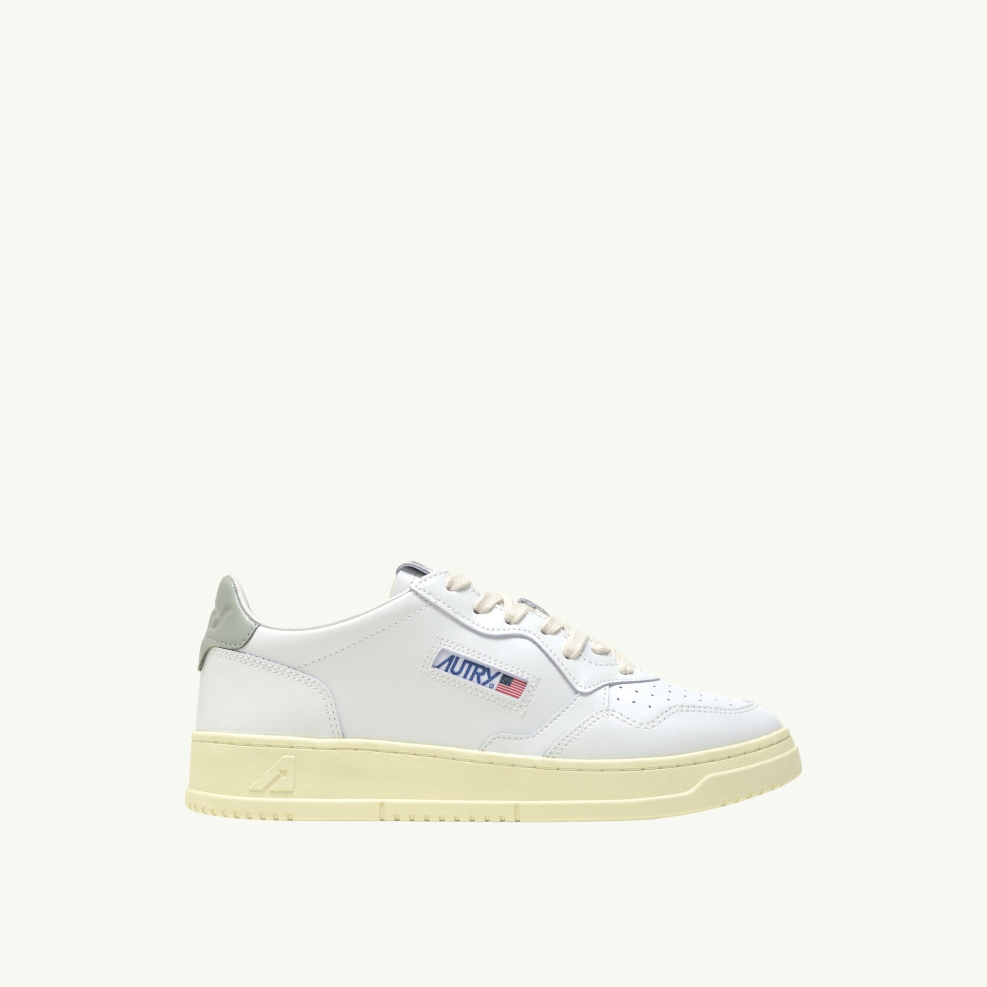 AUTRY MEDALIST LOW EN CUIR BLANC ET SEA GRASS