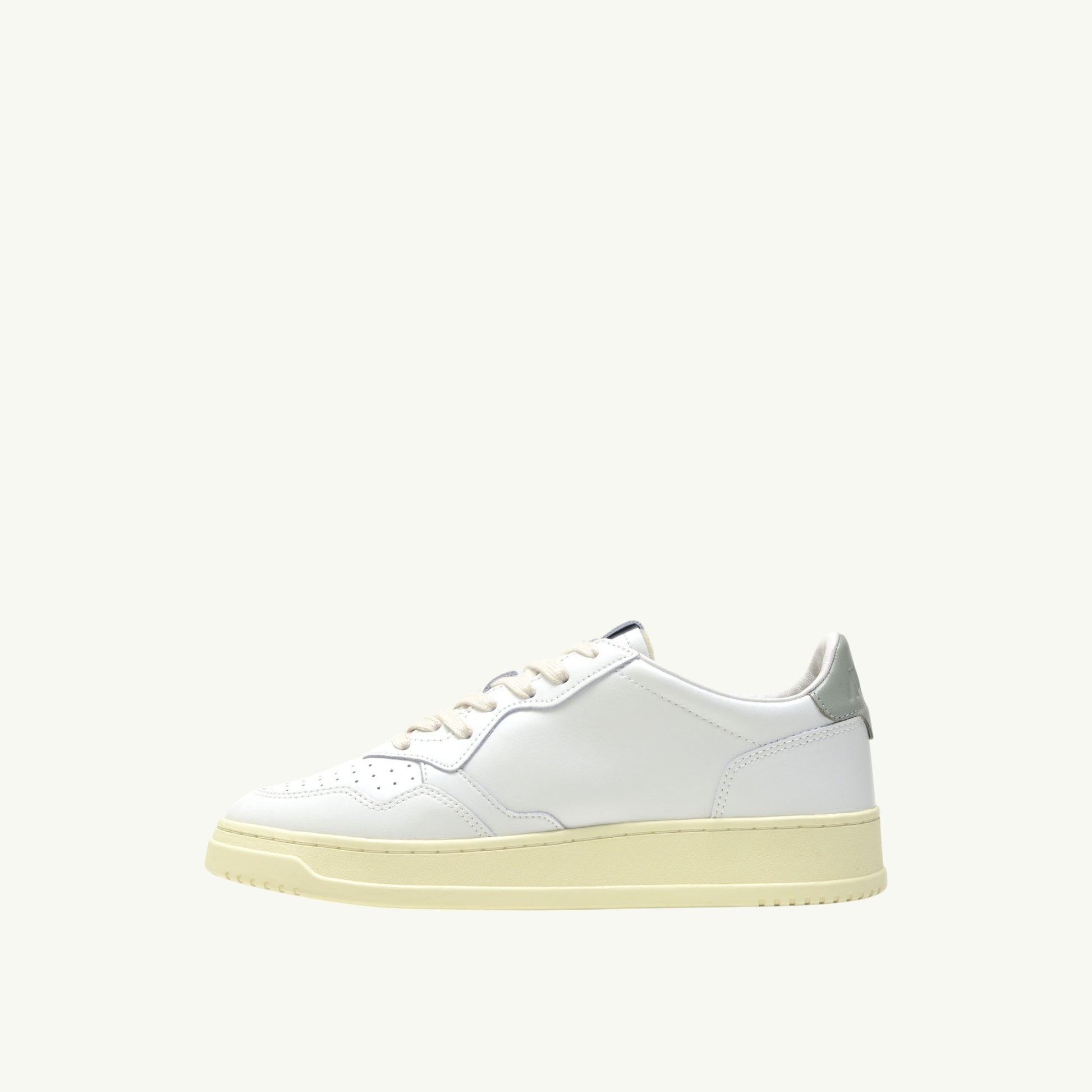 AUTRY MEDALIST LOW EN CUIR BLANC ET SEA GRASS