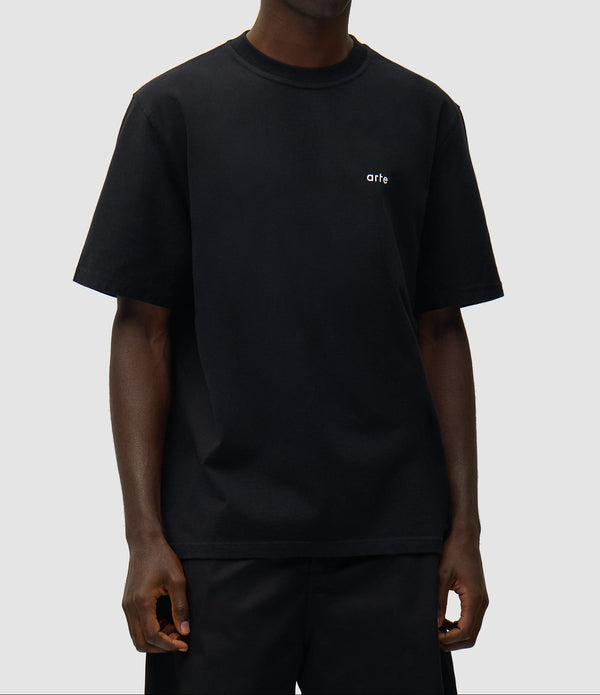 Arte Antwerp BACK POSTER S/S TEE Black