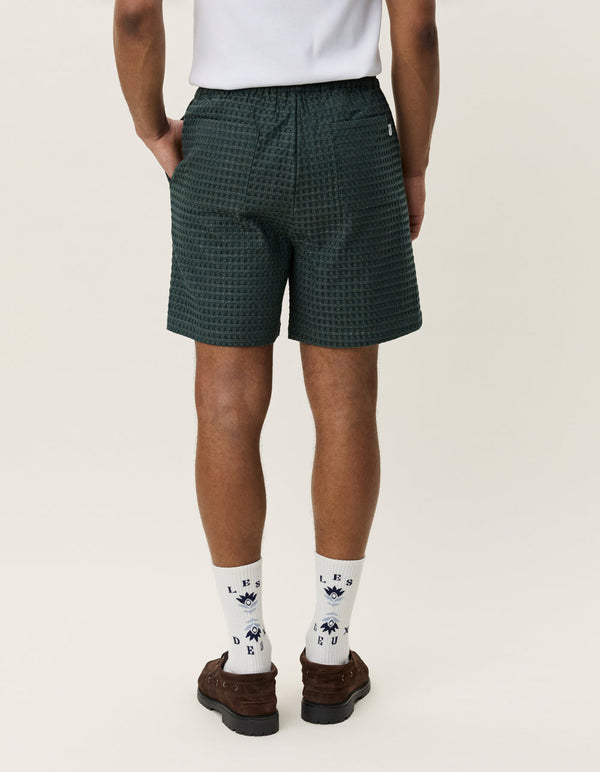 Les Deux CHECK SEERSUCKER SHORTS Pine Green