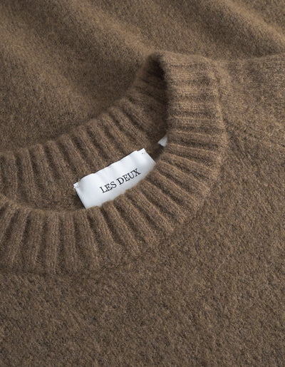 Les Deux Gilbert Crewneck Knit Teak Brown