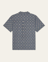 Les Deux LUKAS ARABESQUE AOP S/S SHIRT Blue Fog