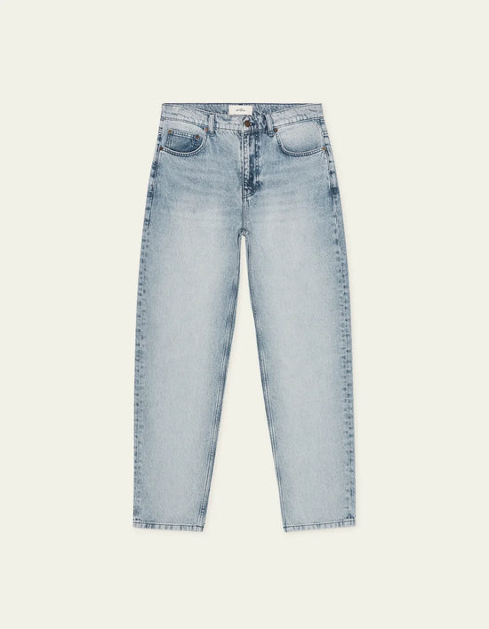 Les Deux RYDER BLEACHED DENIM JEANS Light Indigo Wash — Les Deux