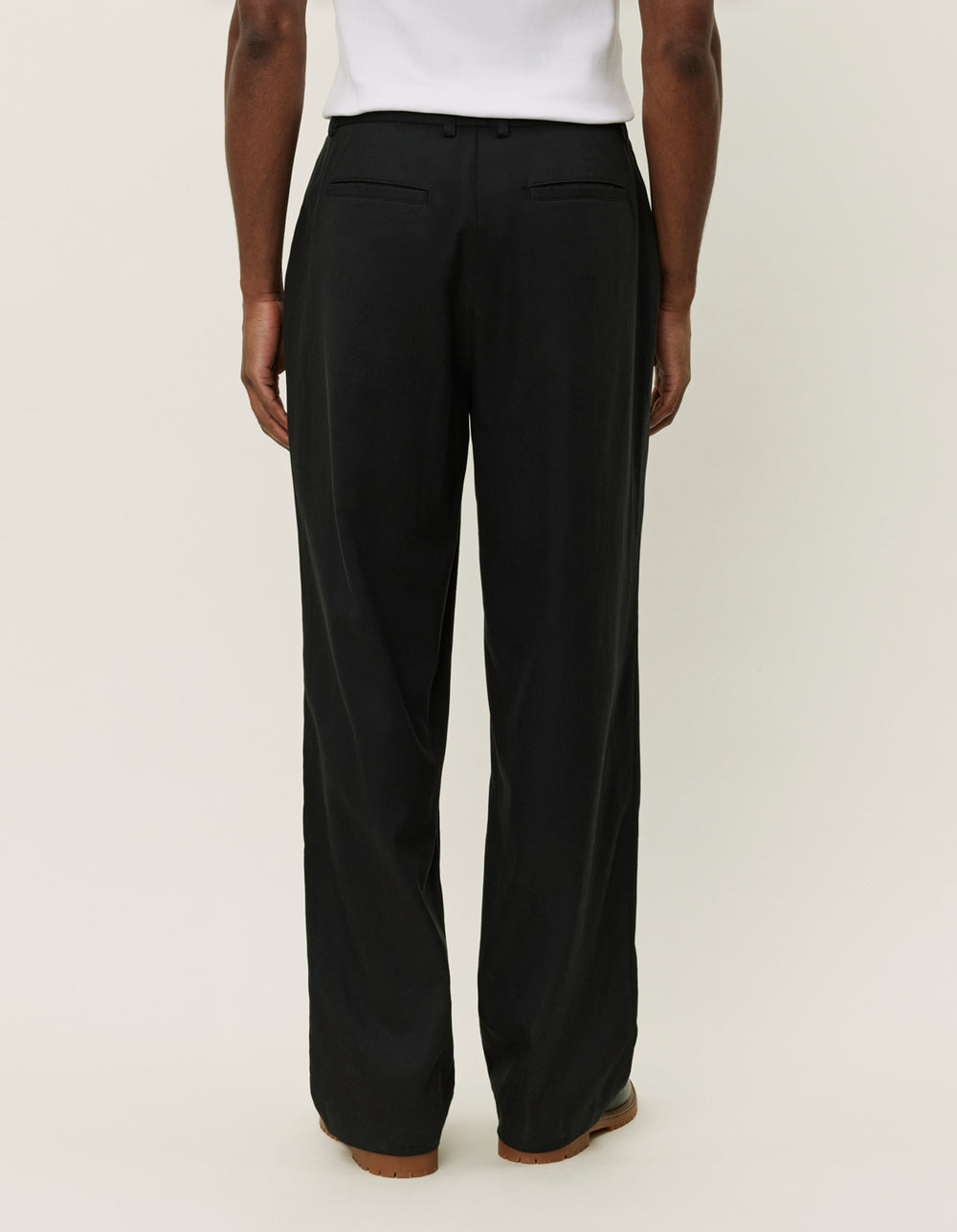 Les Deux Randall Pleated Twill Suit Pants Black