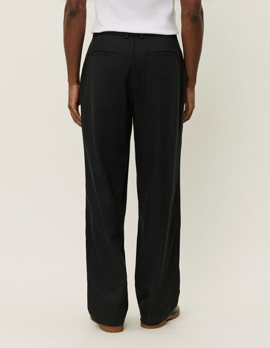 Les Deux Randall Pleated Twill Suit Pants Black