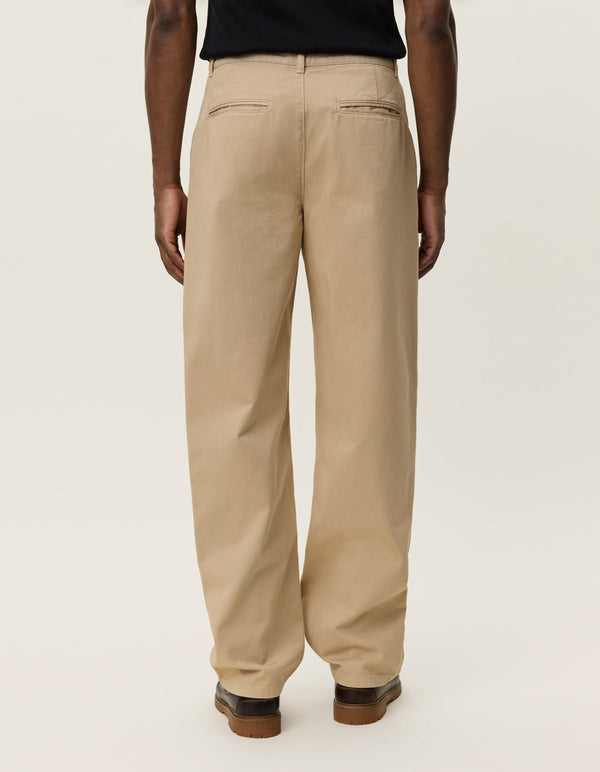 Les Deux Romeo Pleated Chino Pants Irish Cream
