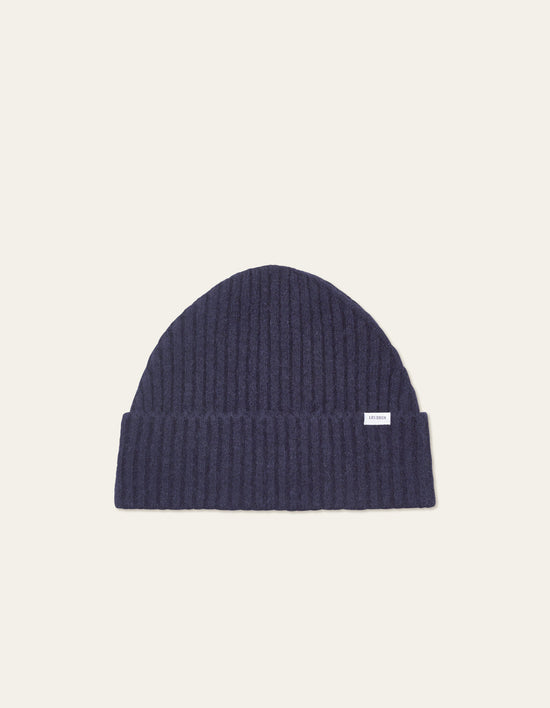 Les Deux Ty Beanie Dark Navy — Les Deux