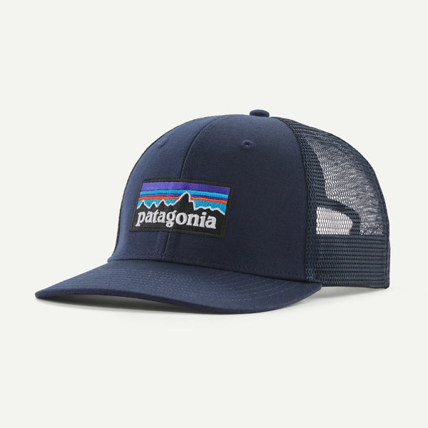 Patagonia P6 LOGO LOPRO TRUCKER HAT New Navy — Patagonia