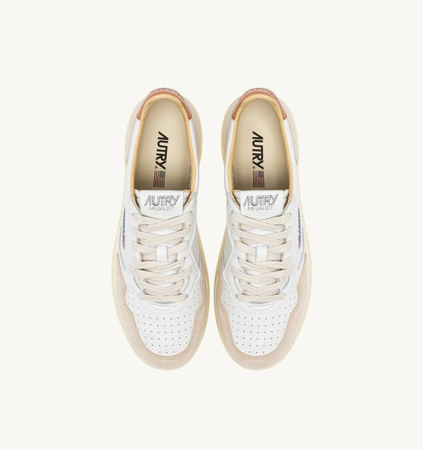Autry MEDALIST LOW Cuir et Suede Sand