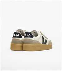 VEJA V-90 LEATHER PURE BLACK NATURAL
