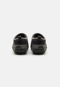 VENTURE DAZE OLIVE CHARCOAL - Uptown 42