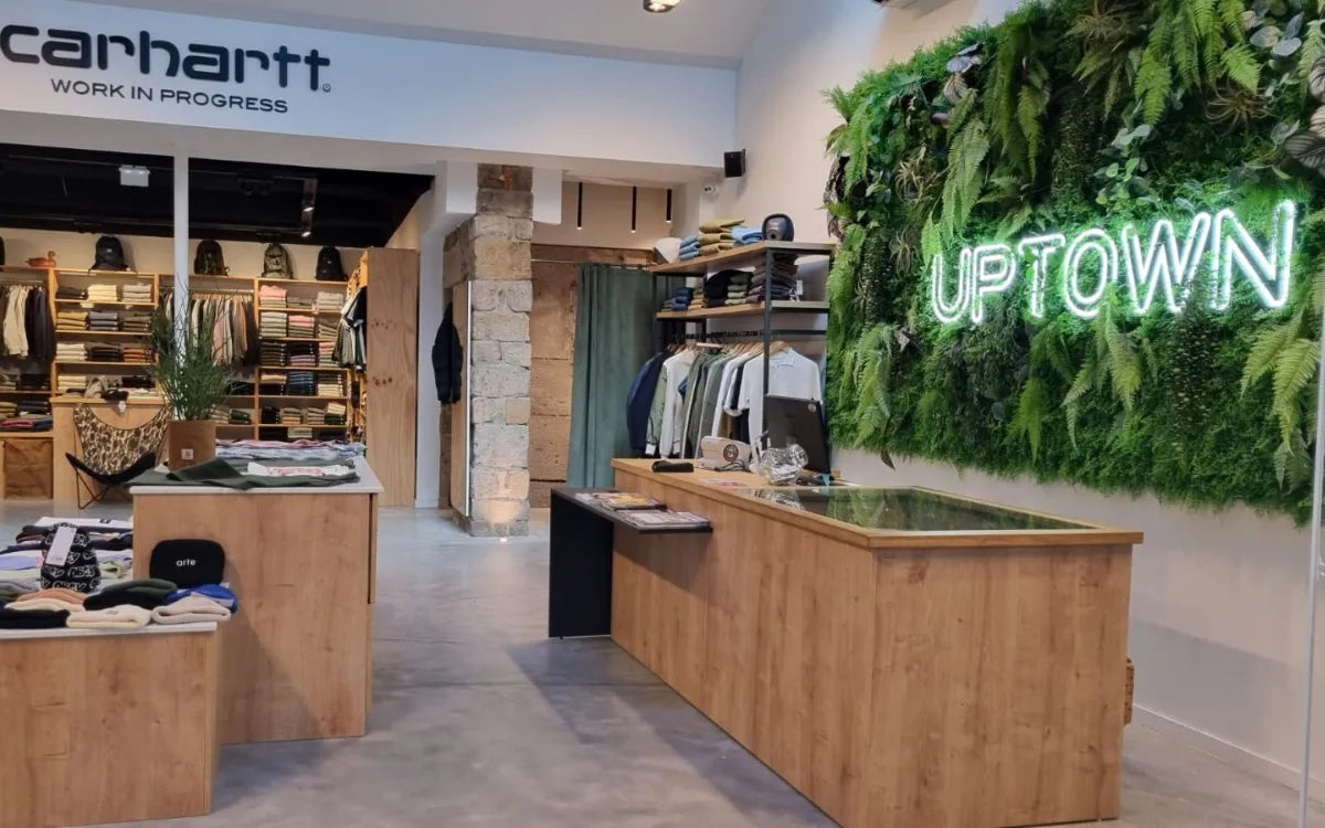 Boutique Uptown Saint-Étienne - boutique-uptown-saint-etienne-mur-vegetal