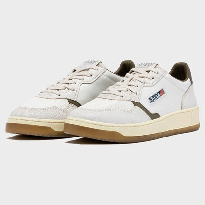 Autry MEDALIST LOW Cuir Crack Blanc et CRVT